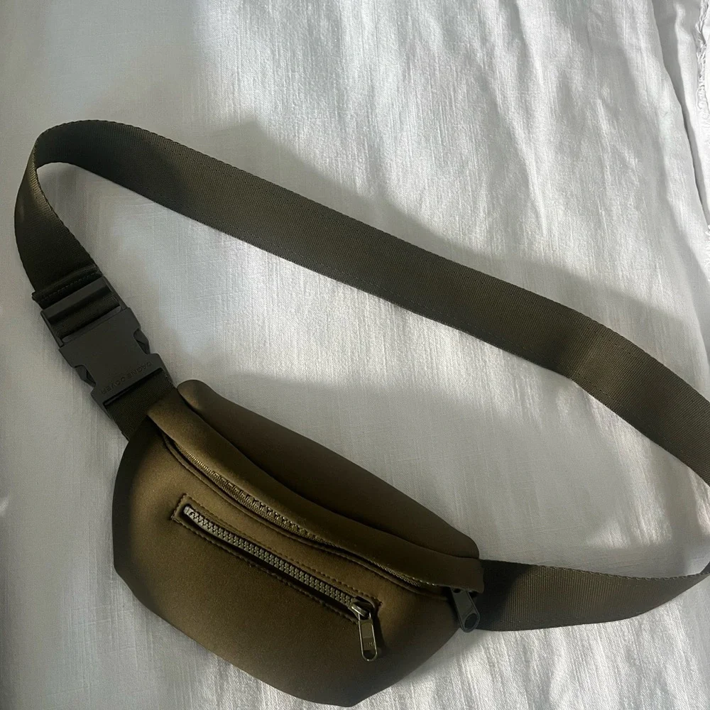 🫒 Dagne Dover Ace Neoprene belt bag-deep olive green - Picture 6 of 9